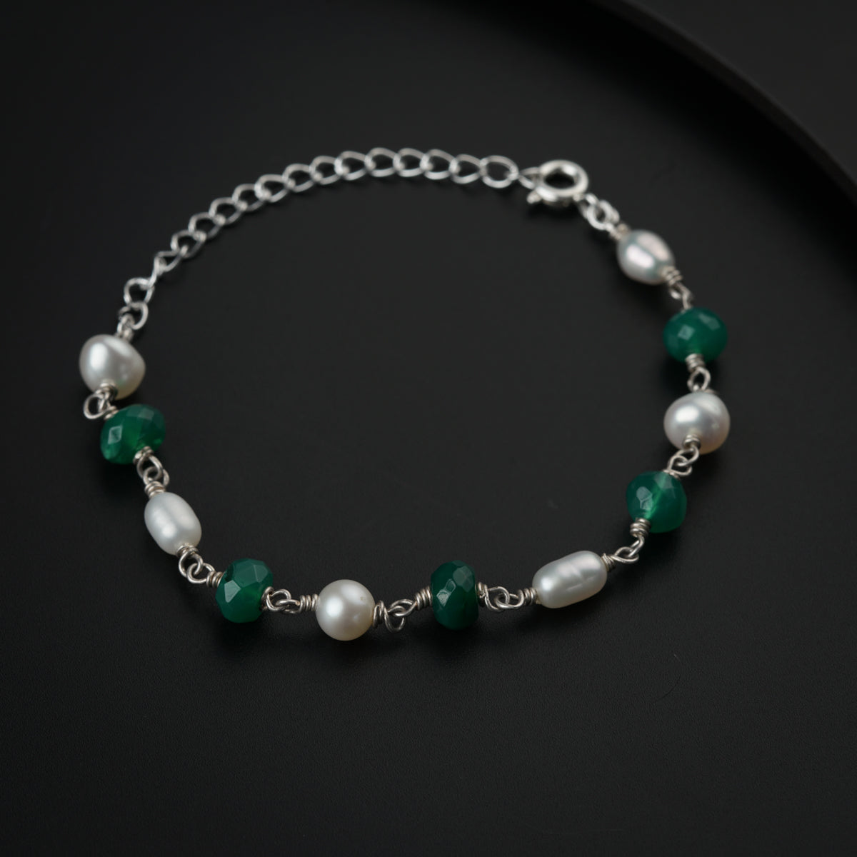 Green Onyx Stone with Pearls Bracelet