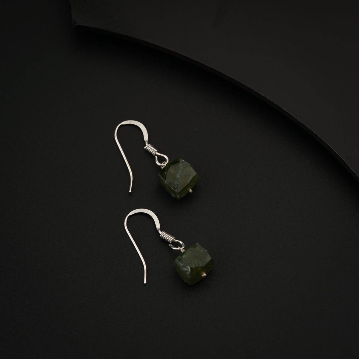 Single Peridot Silver Earring