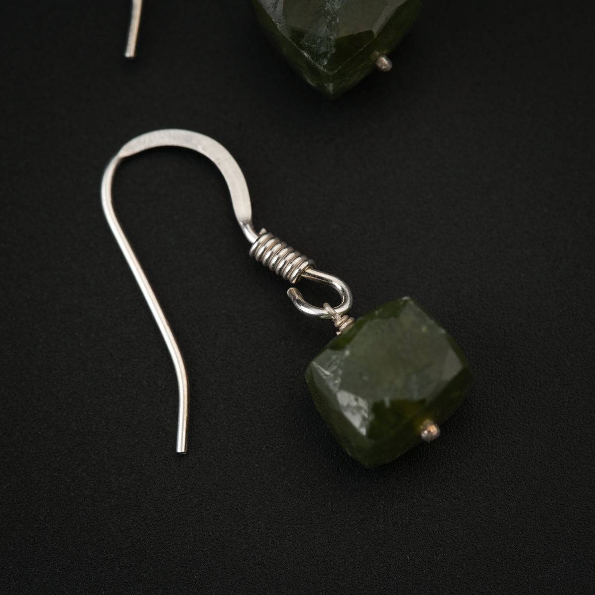 Single Peridot Silver Earring