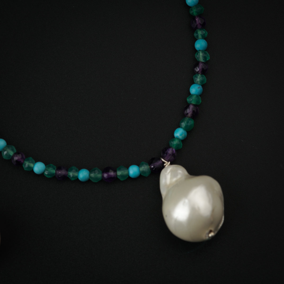 Semi Precious Stones and Pearl Set