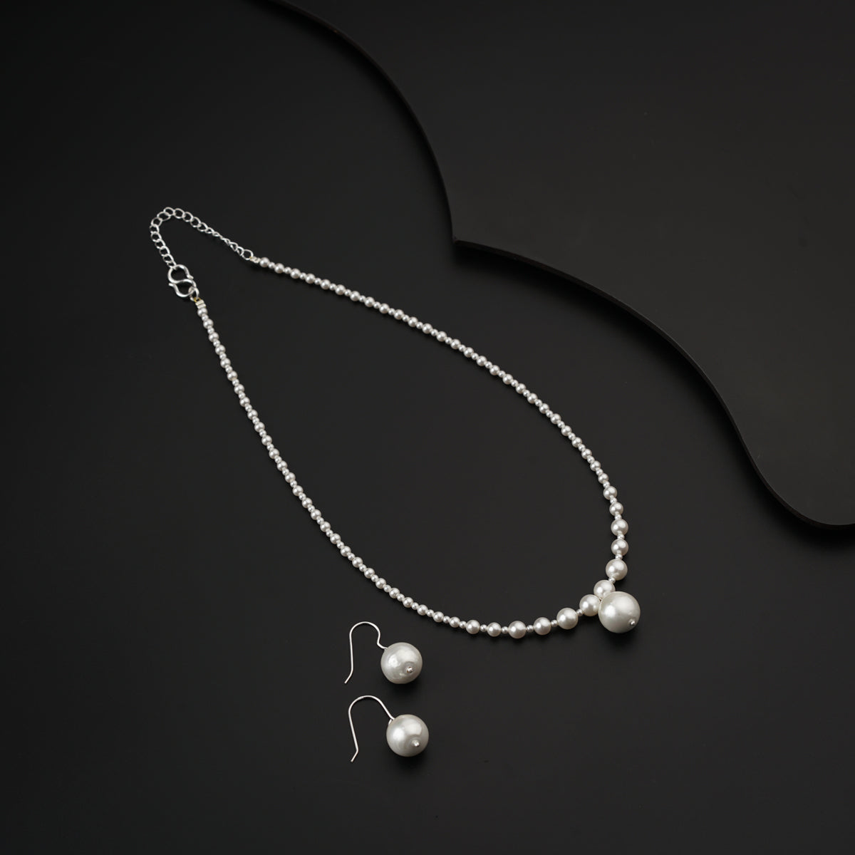 Pearl Elegance Silver Set