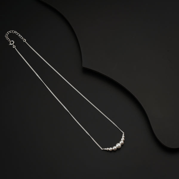 Dainty Pearls Silver Necklace