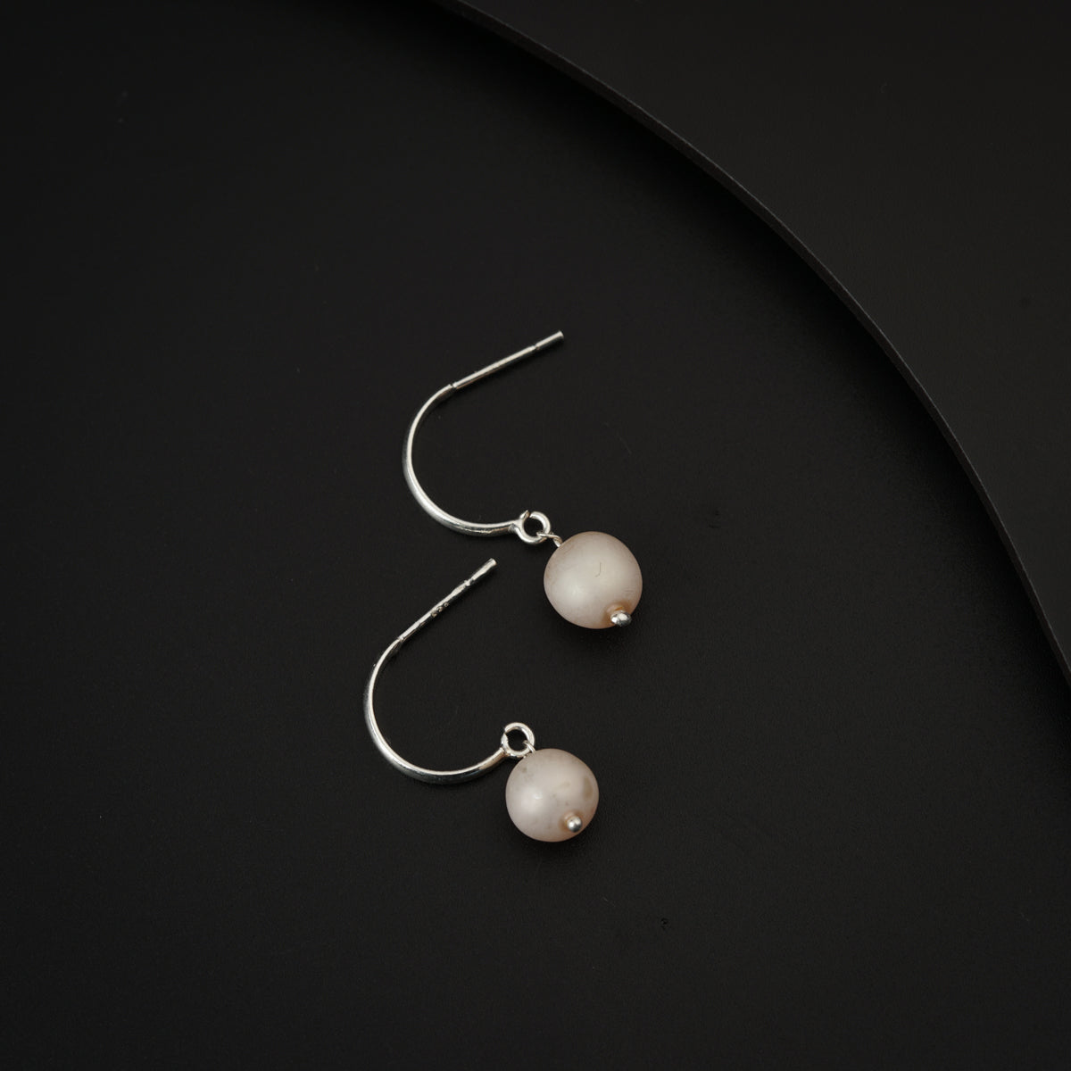 Single Pearl Silver Earring