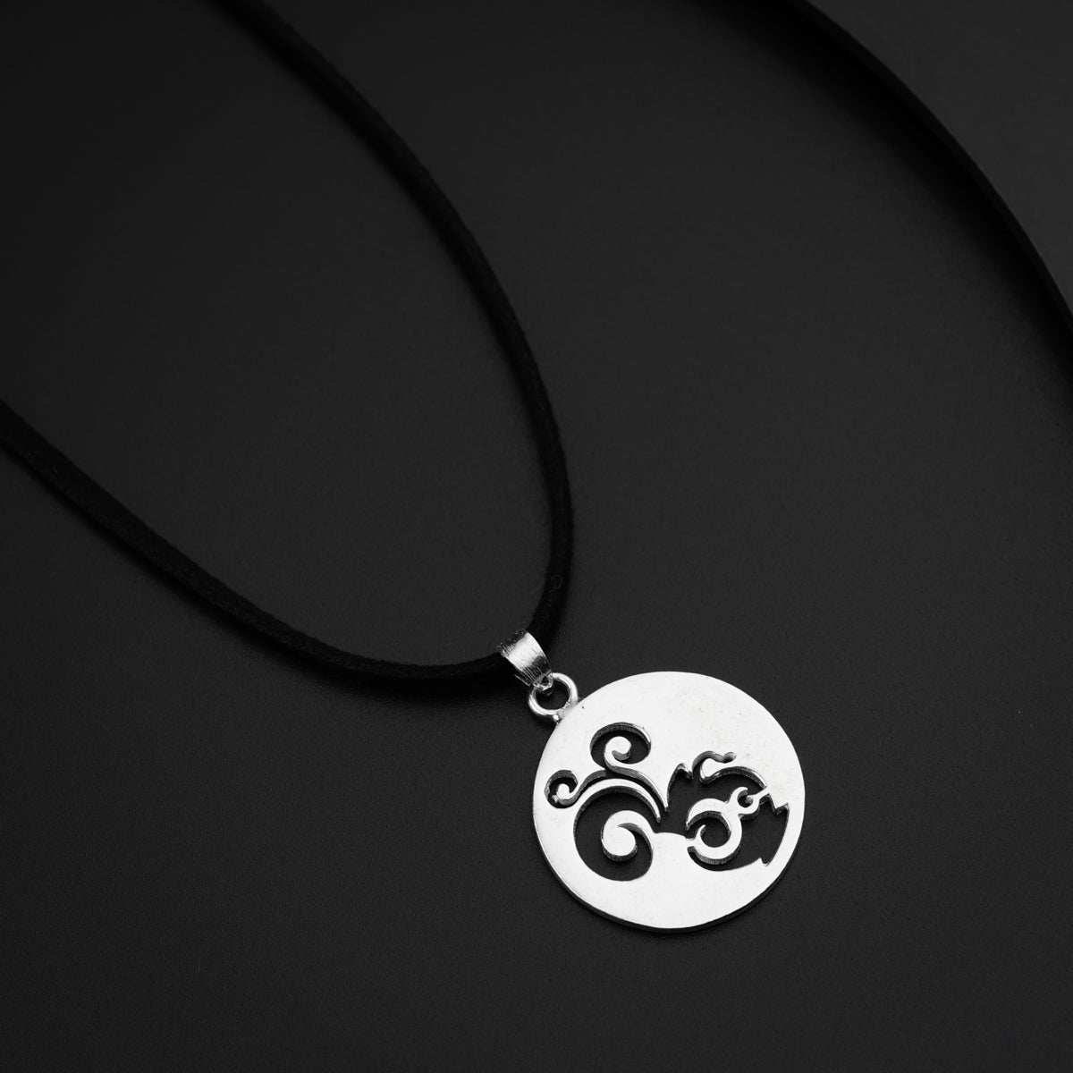 Aquarius / कुंभ Silver Pendant Necklace