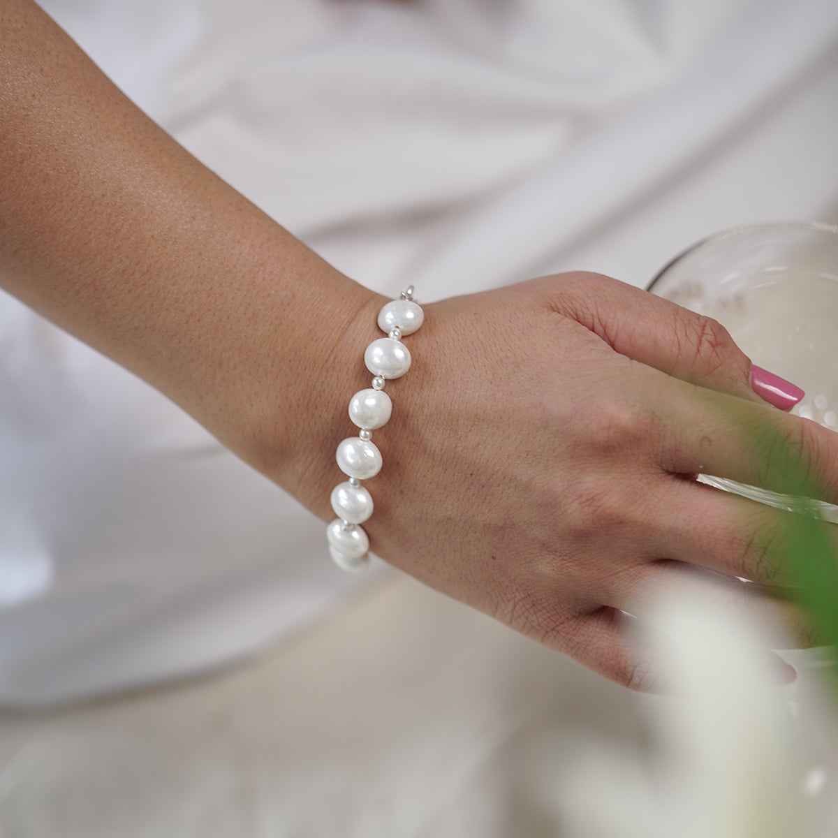 Classic Pearl Bracelet