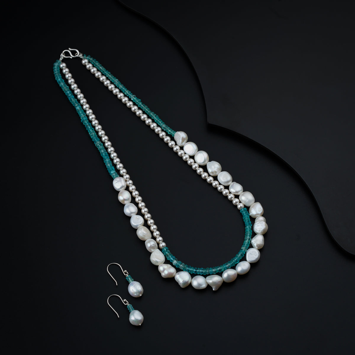 Silver set with double layered blue jade stones and Pearls