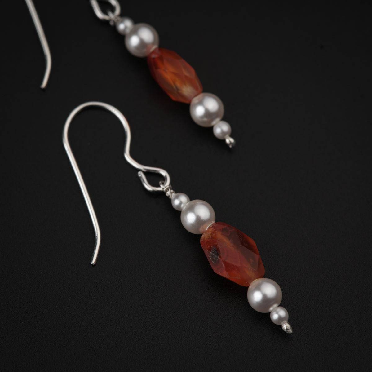 Carnelian and Pearls Silver Earring