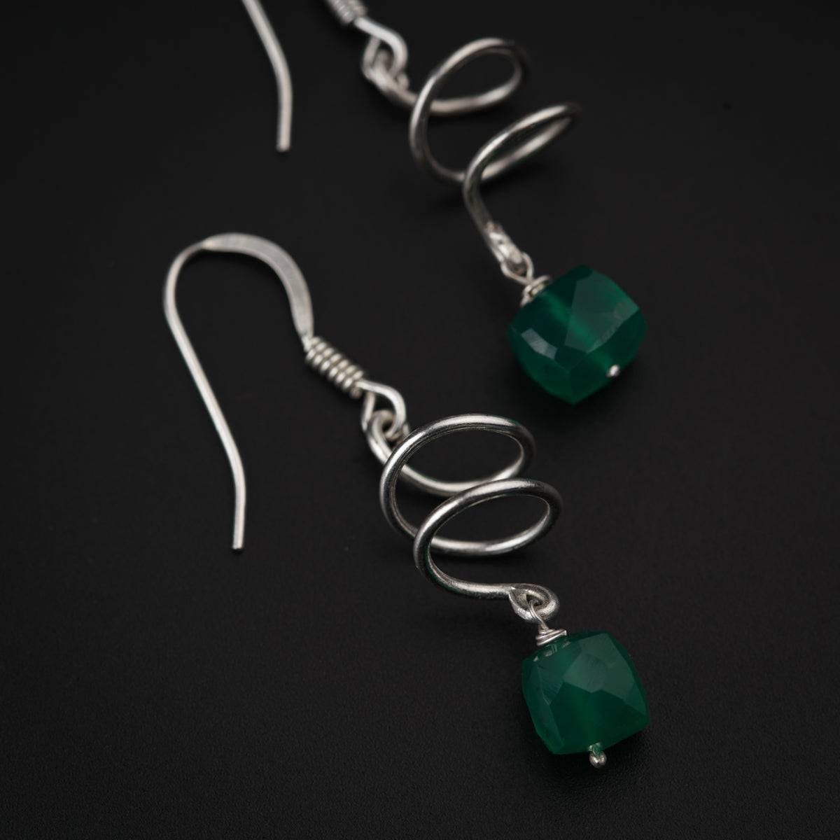 Green Onyx Silver Wire Earring