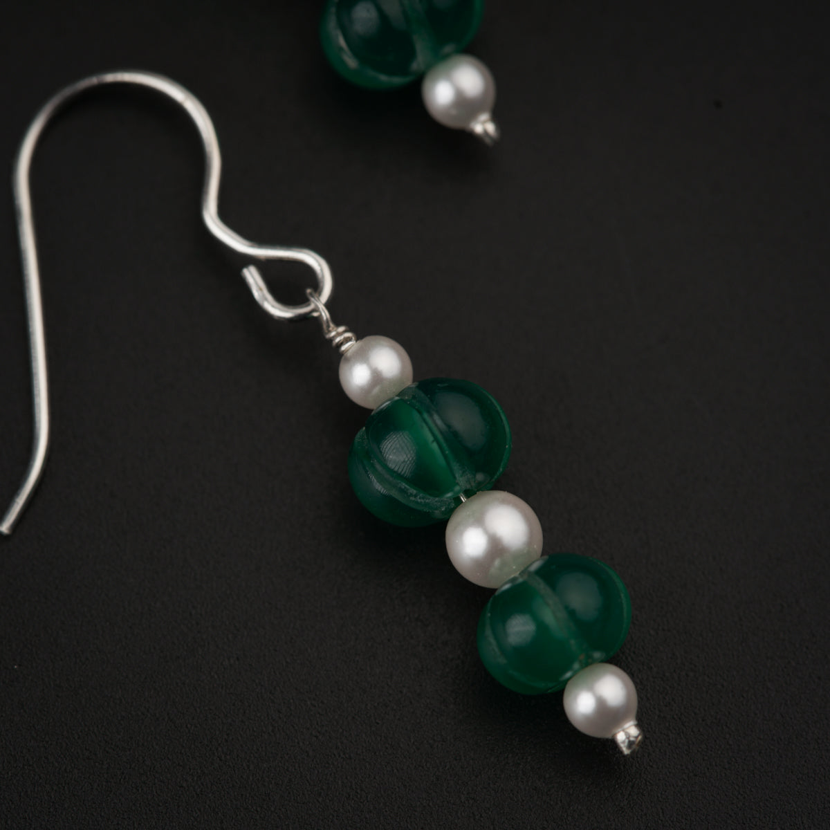 Green Onyx and Pearls Silver Earring