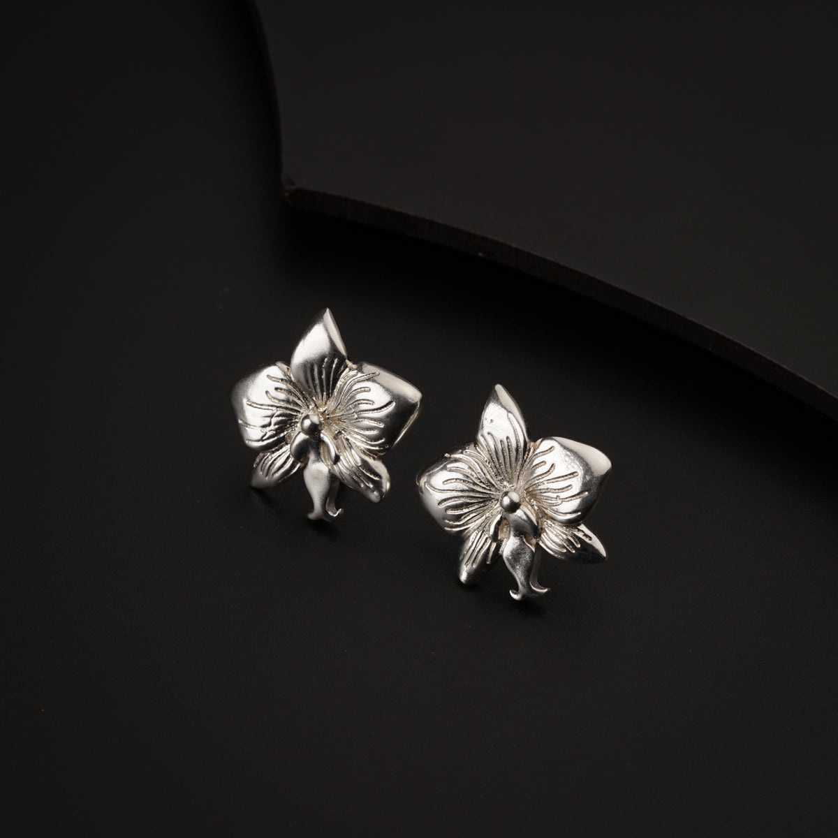 Orchid Silver Earring