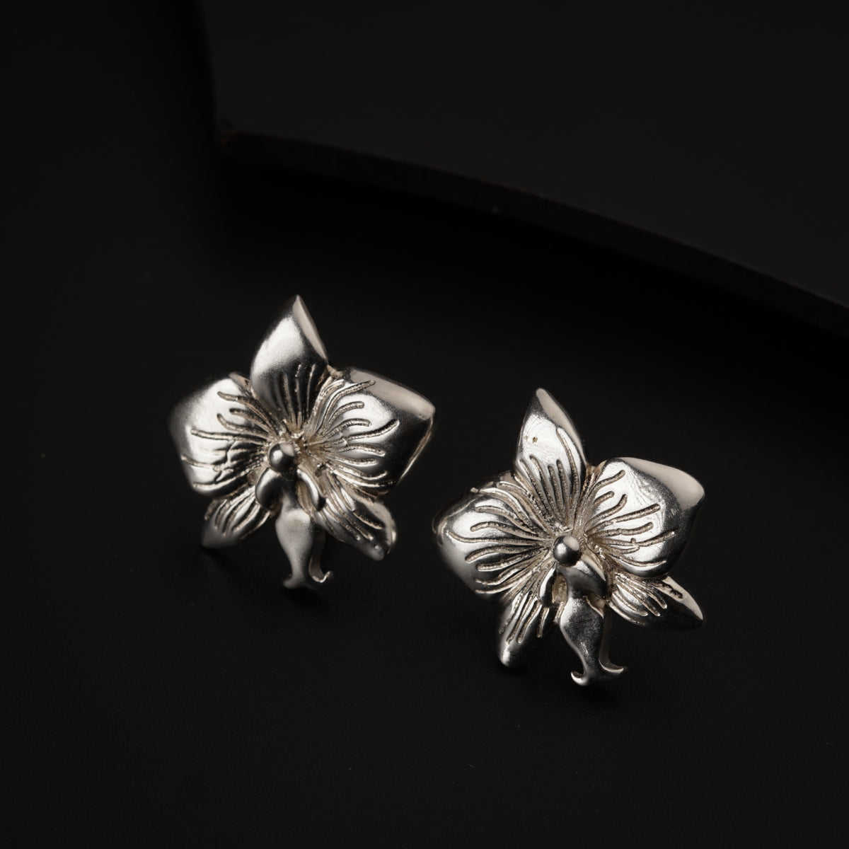 Orchid Silver Earring