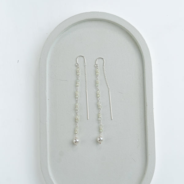 Peridot & Pearl Ganthan Sui Dhaga Earrings (Project Handmade)