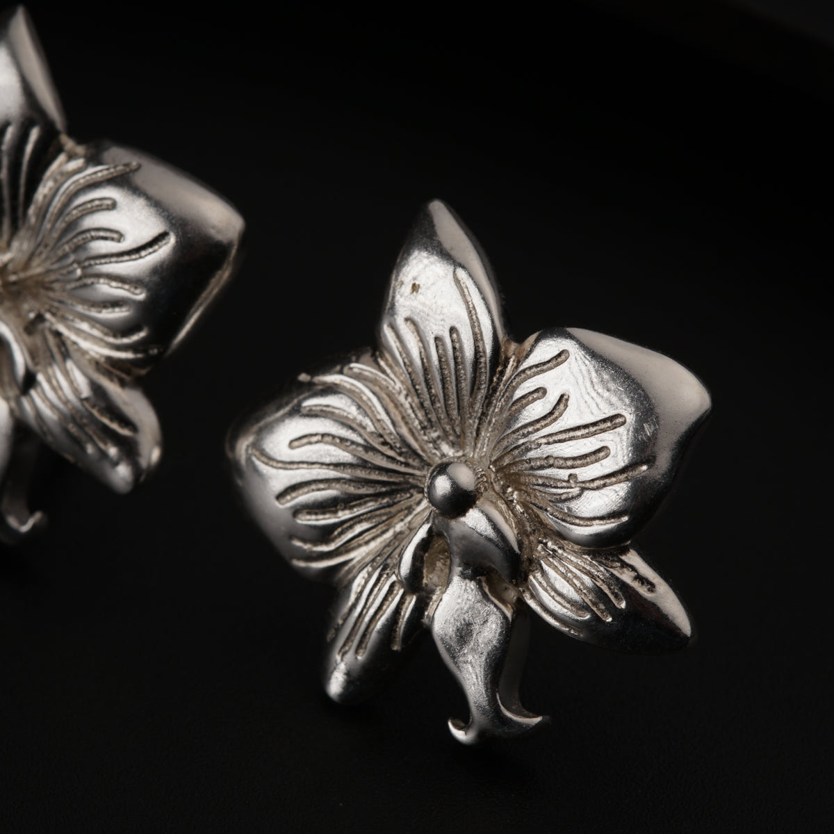 Orchid Silver Earring