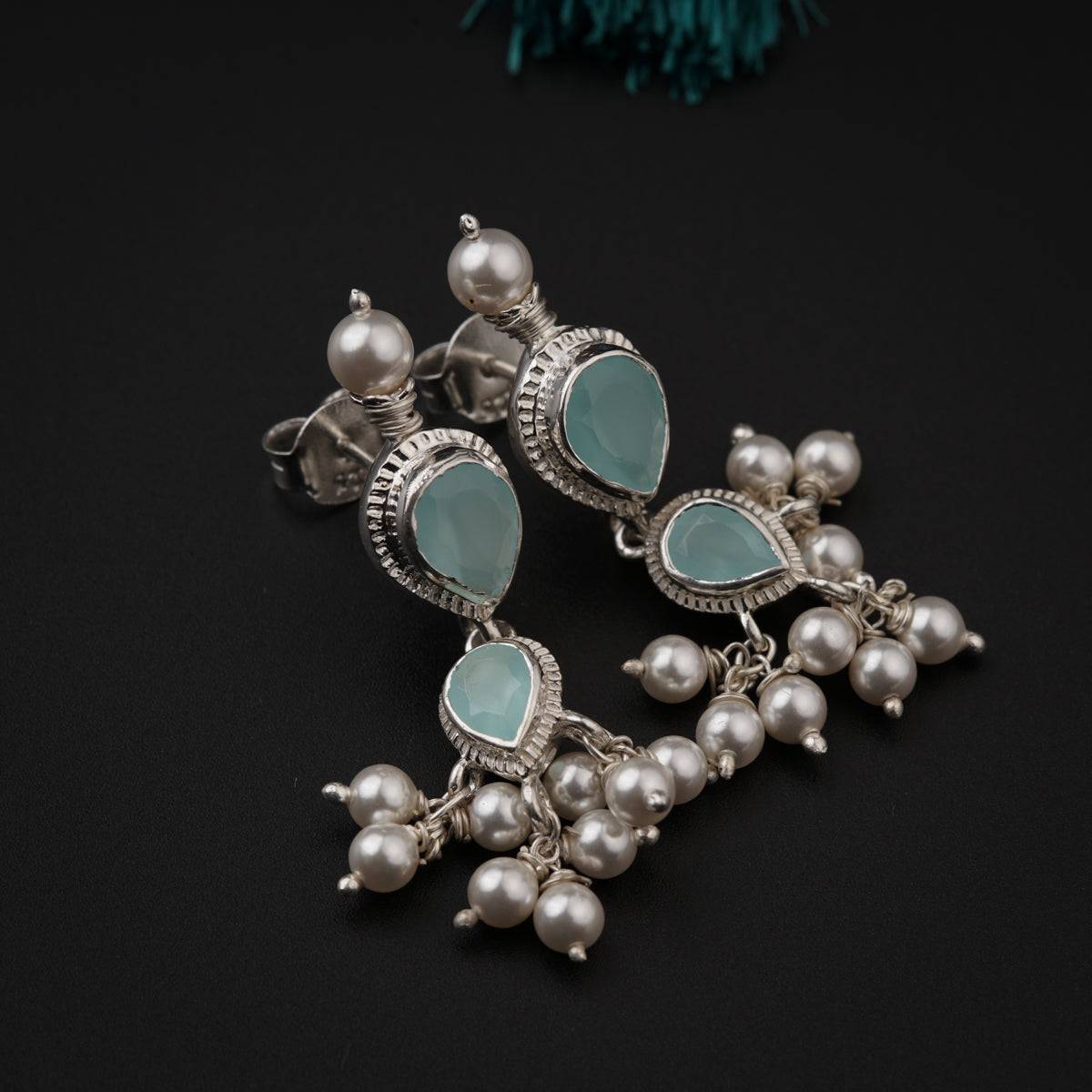 Chalcedony Tanmani Set with Pearls