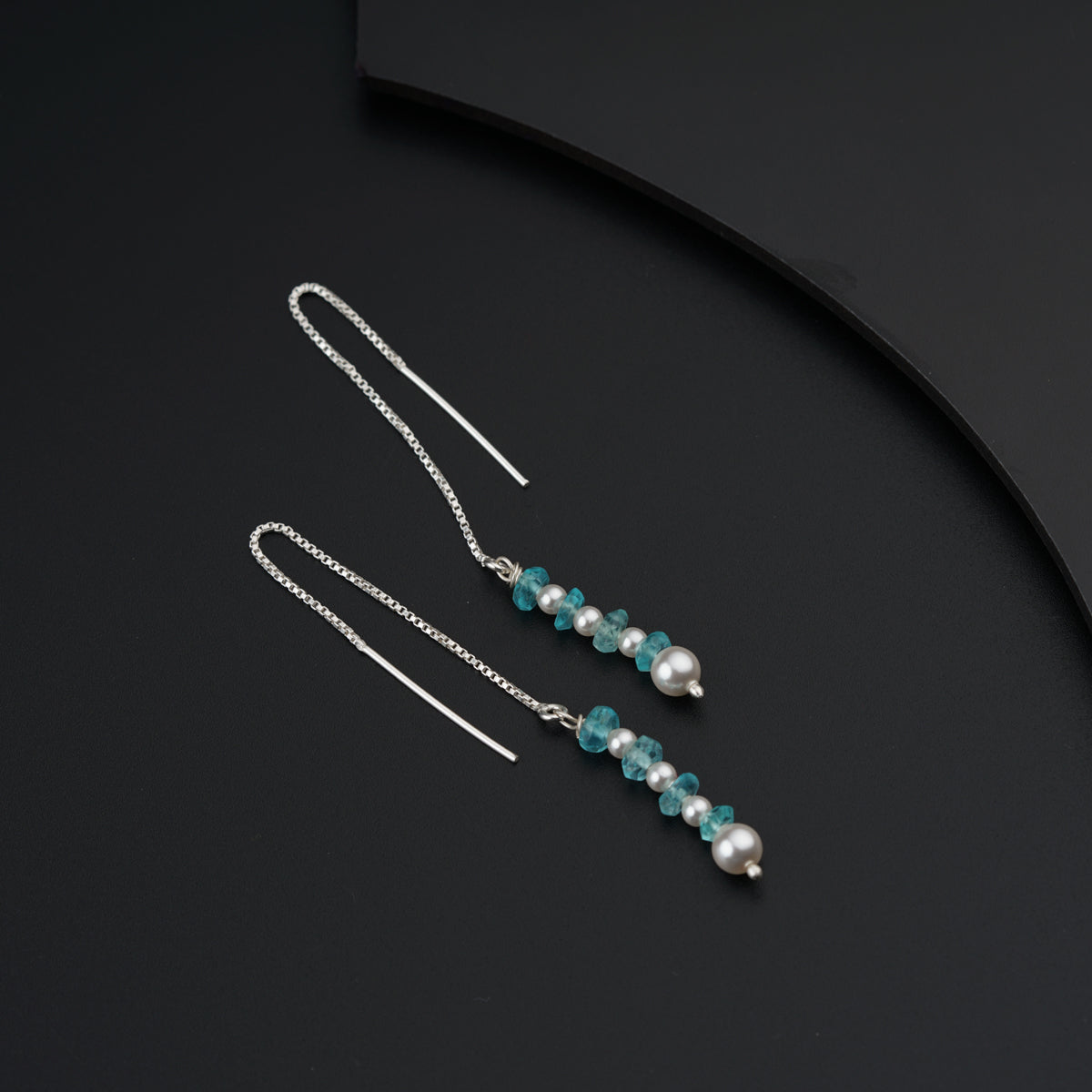 Sui Dhaaga: Jade and Pearls
