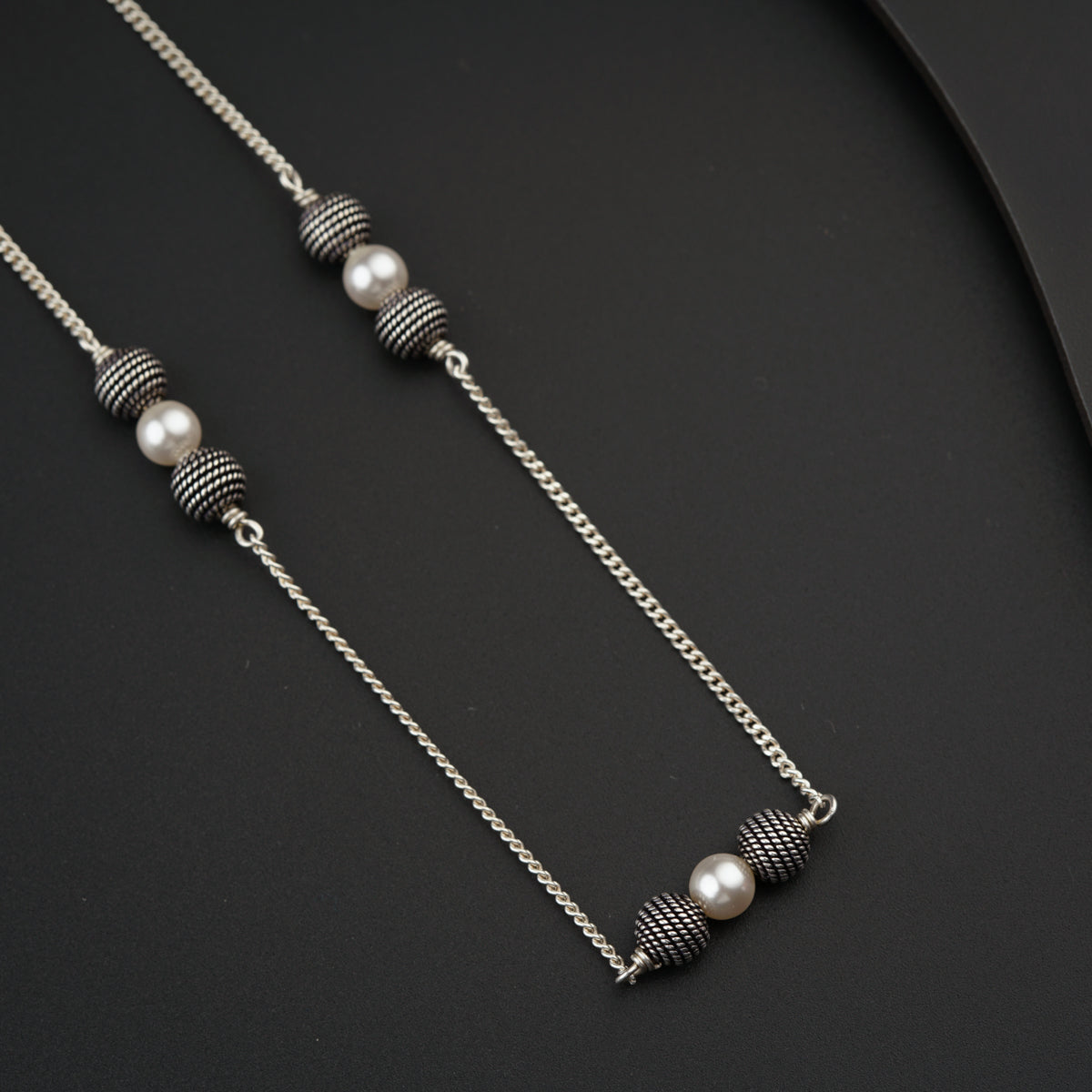Silver Bead Necklace with Pearls