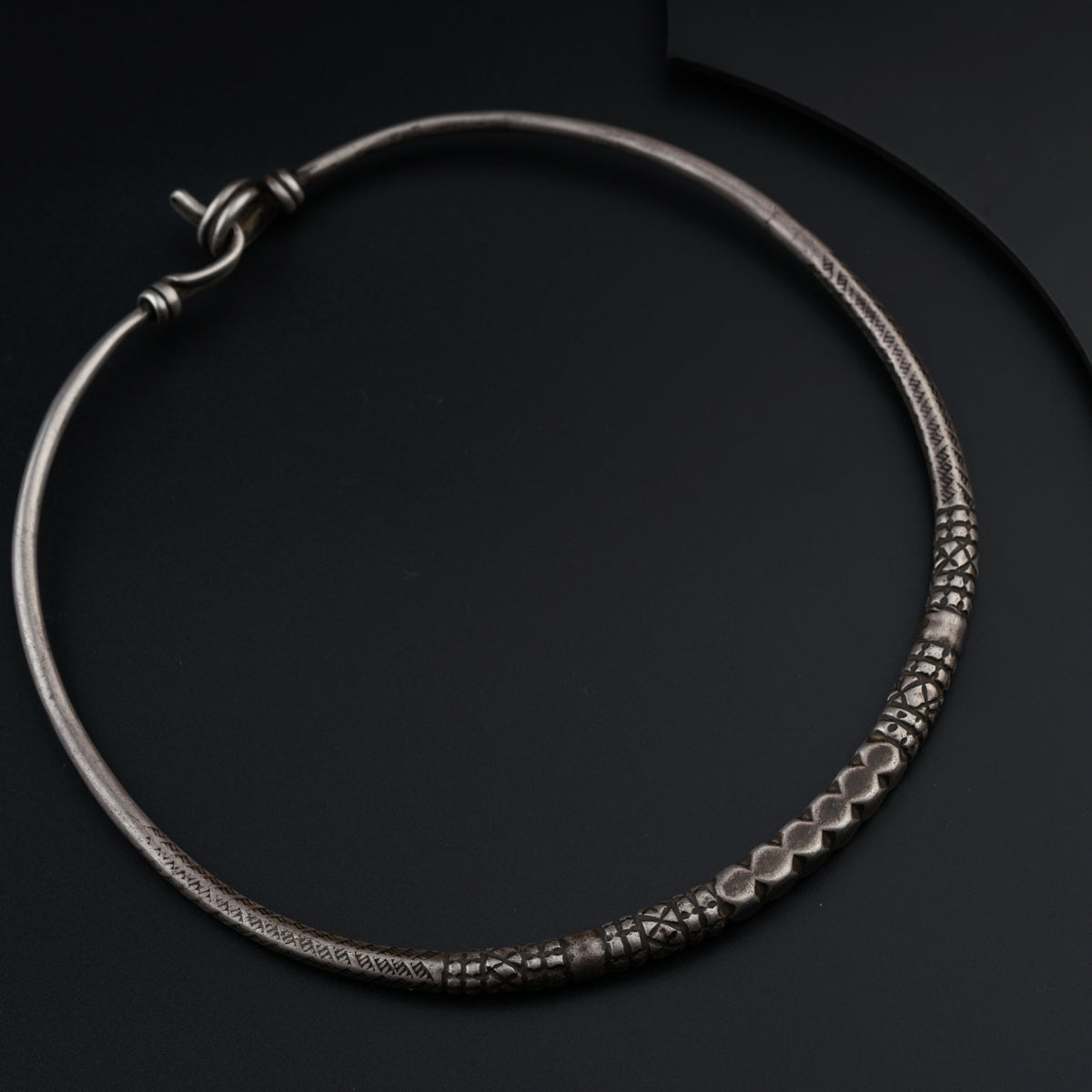 गळसरी (Galsaree) in Antique Silver
