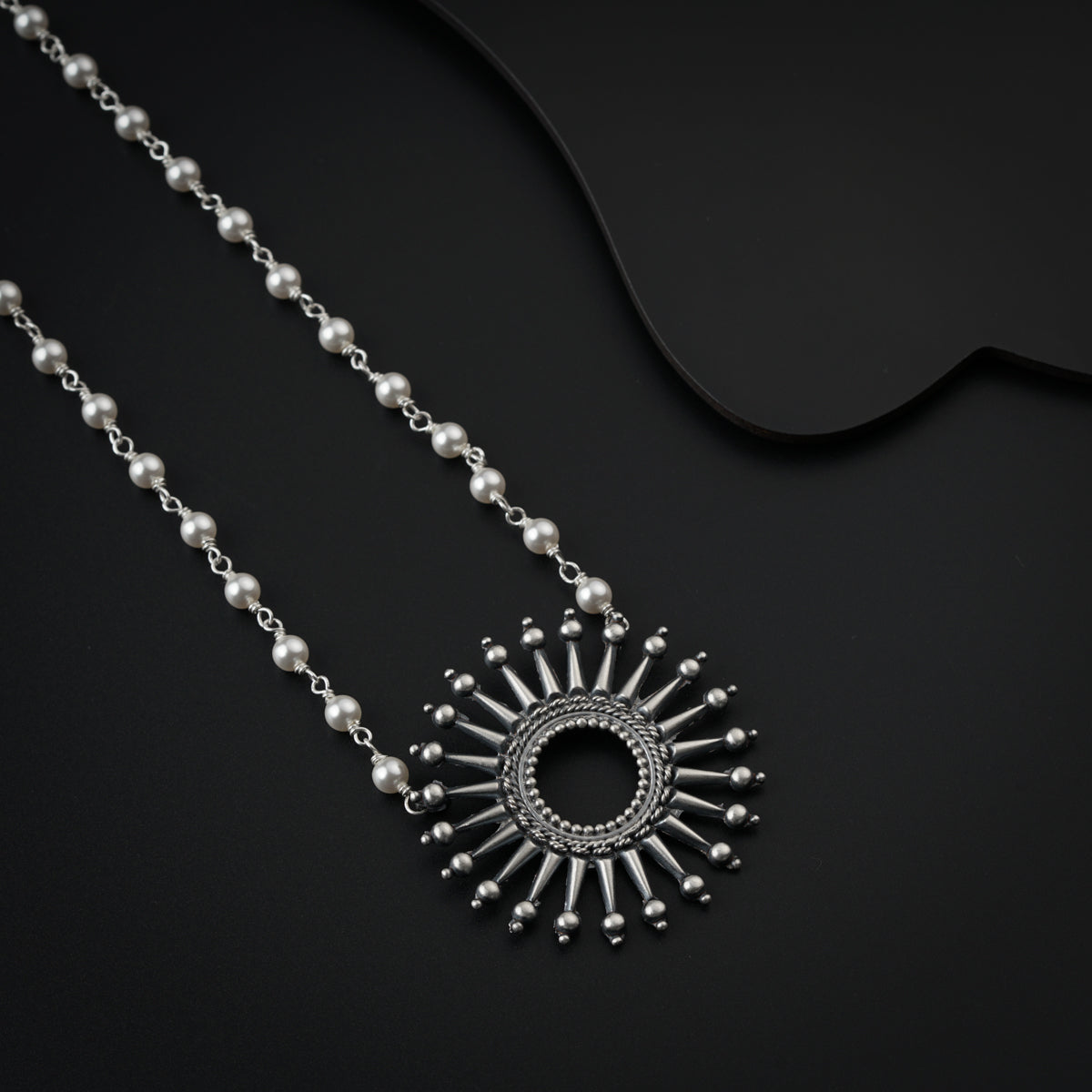 Silver Surya Kiran Motif Necklace with Pearls