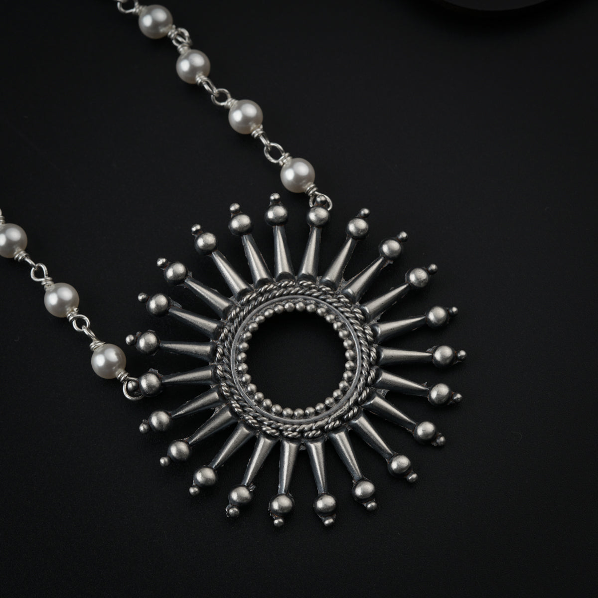 Silver Surya Kiran Motif Necklace with Pearls