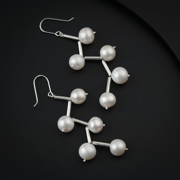 Pearl Dangler Earring with white pearls and silver accents