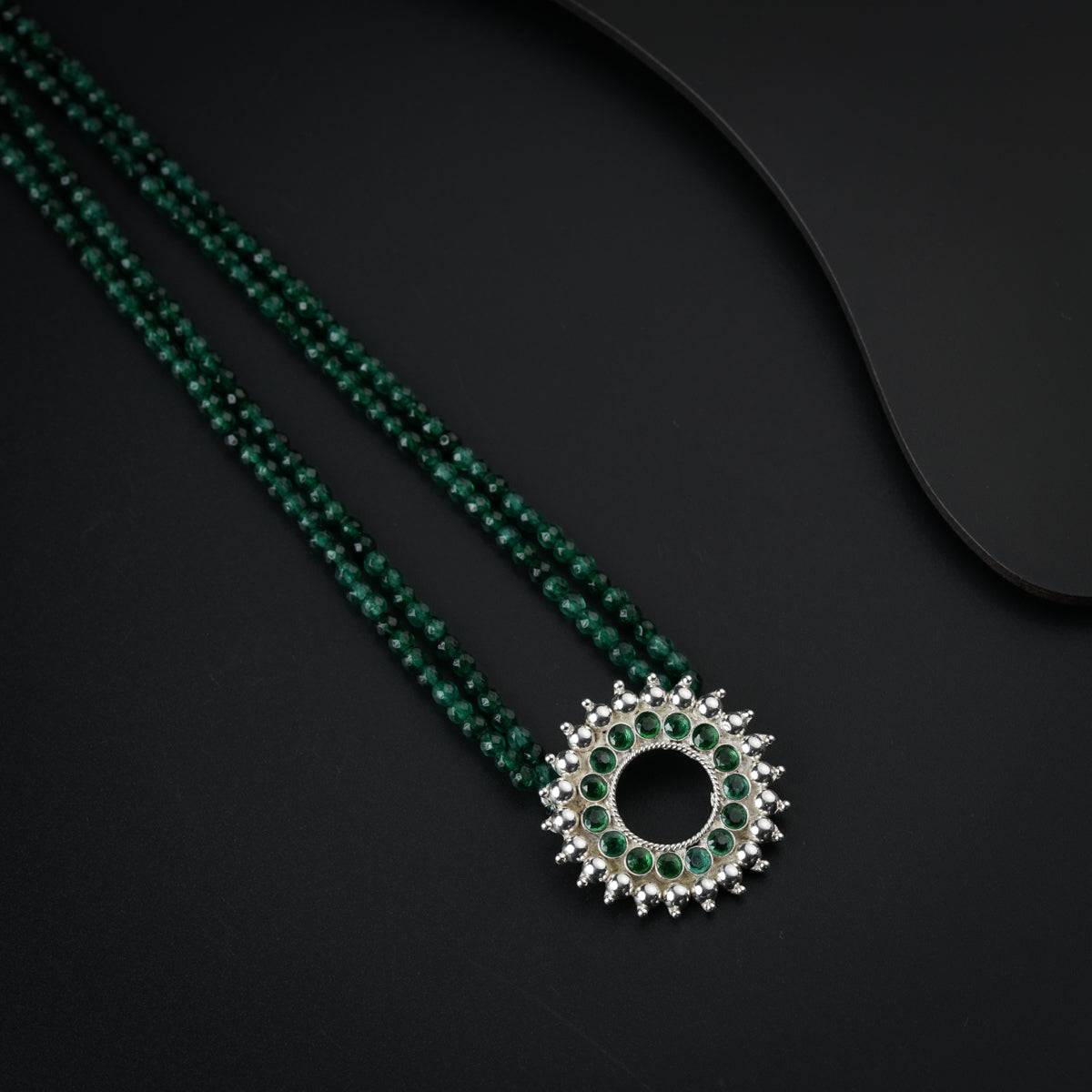 Silver Shiny Karwar Pendant Necklace with Green Onyx