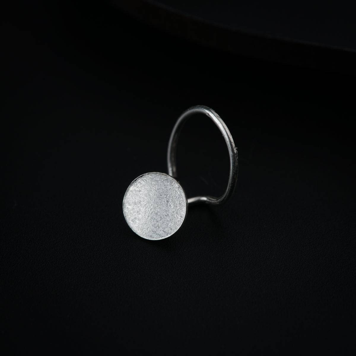 Silver Tiny Plain Circle Nose pin