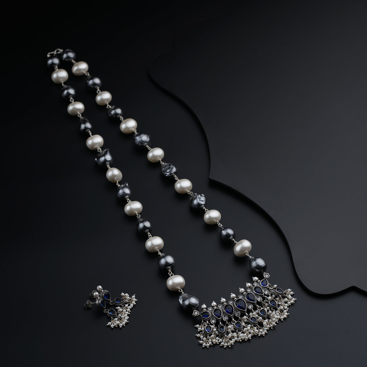 Classic Silver Tanmani Set With Baroque Pearls