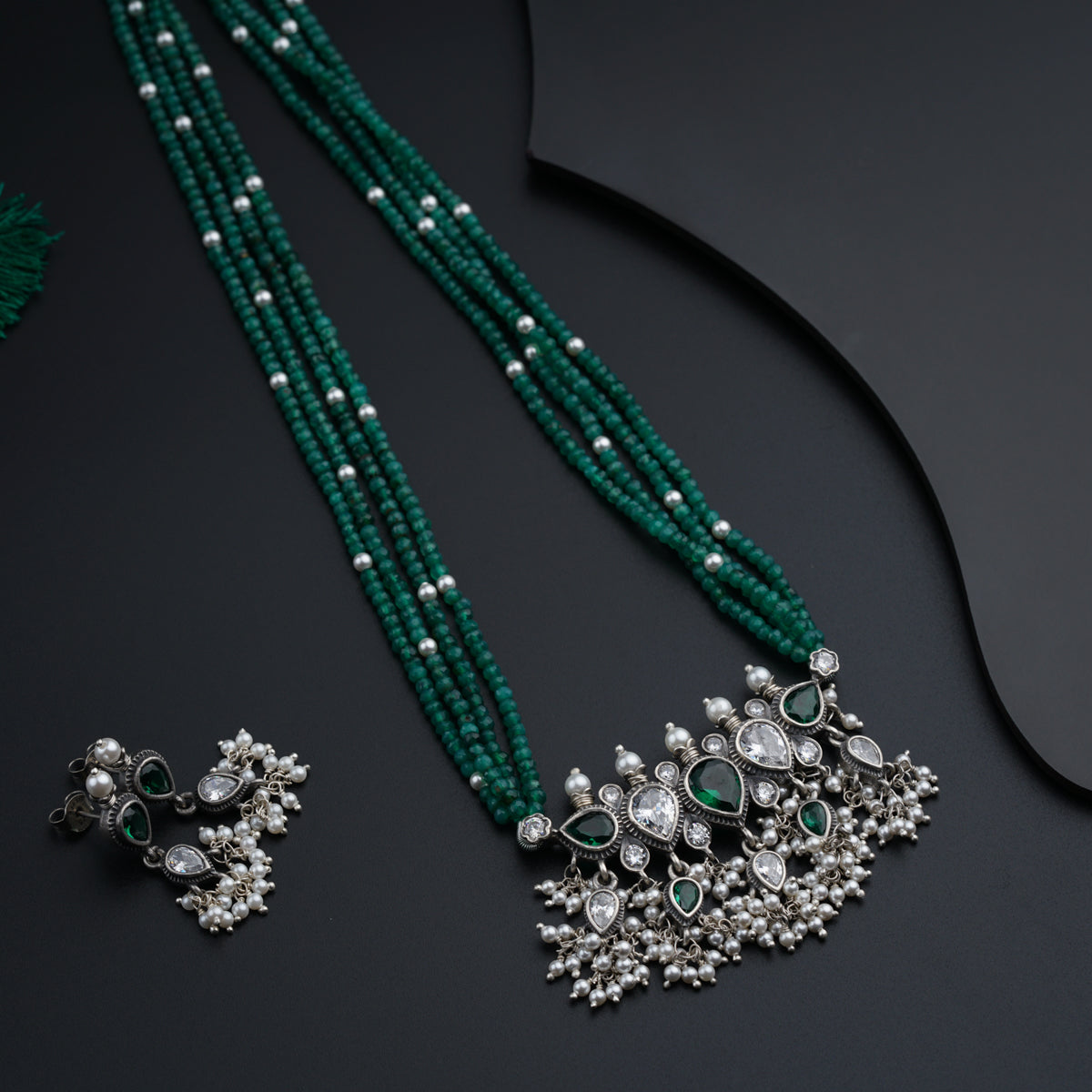 Classic Tanmani Set with Green Onyx and Pearls