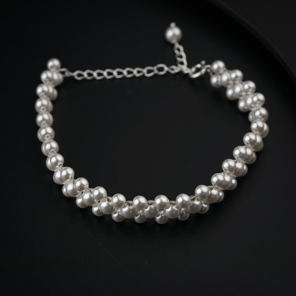 Silver Pearl Beaded Necklace