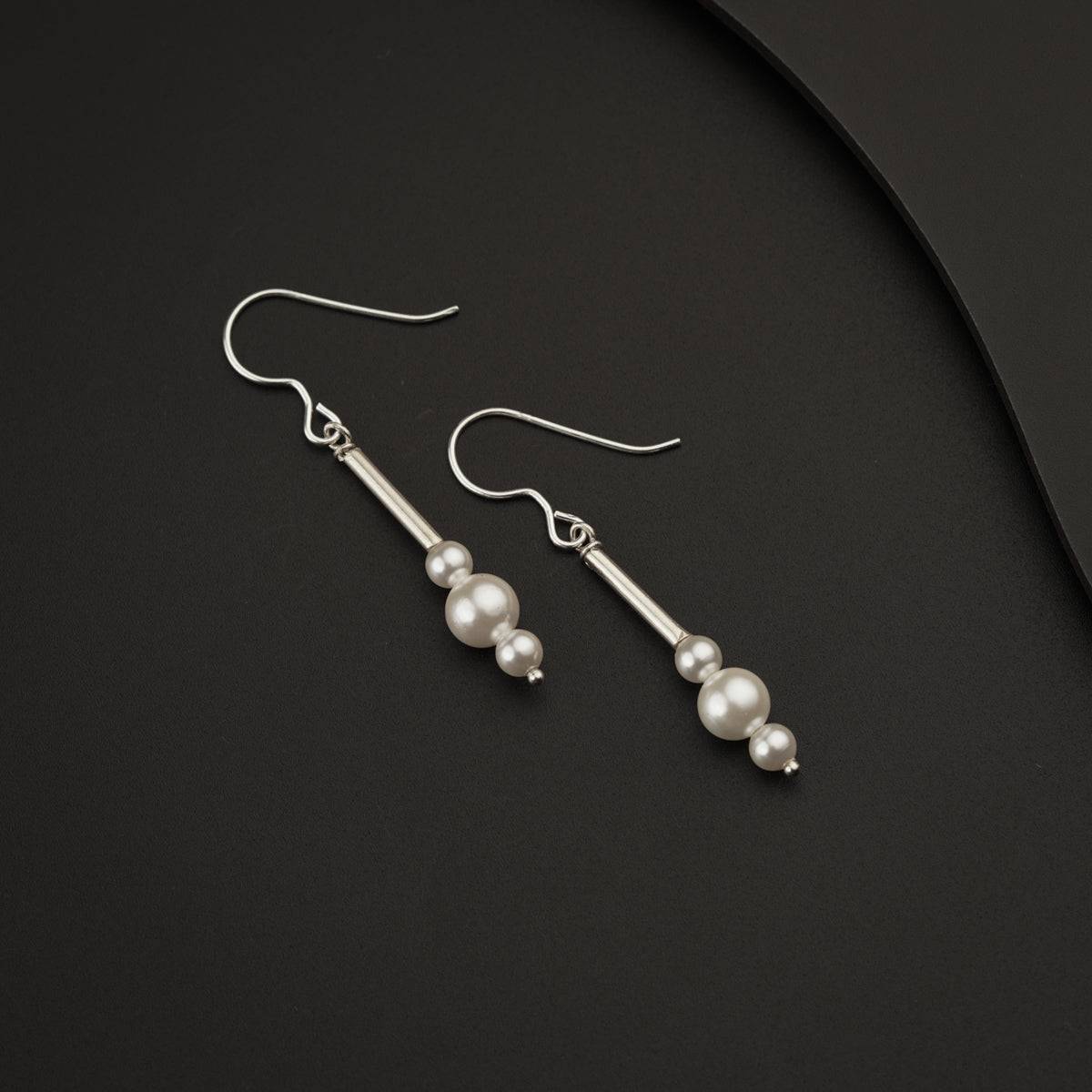 Silver Pipe Dangler with Pearls