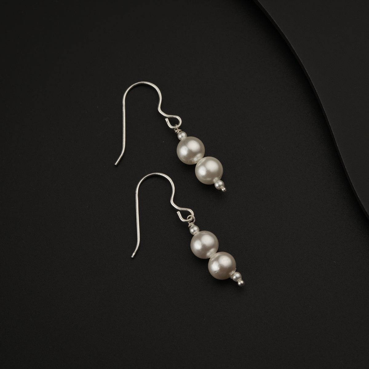 Pearl Drop Earring