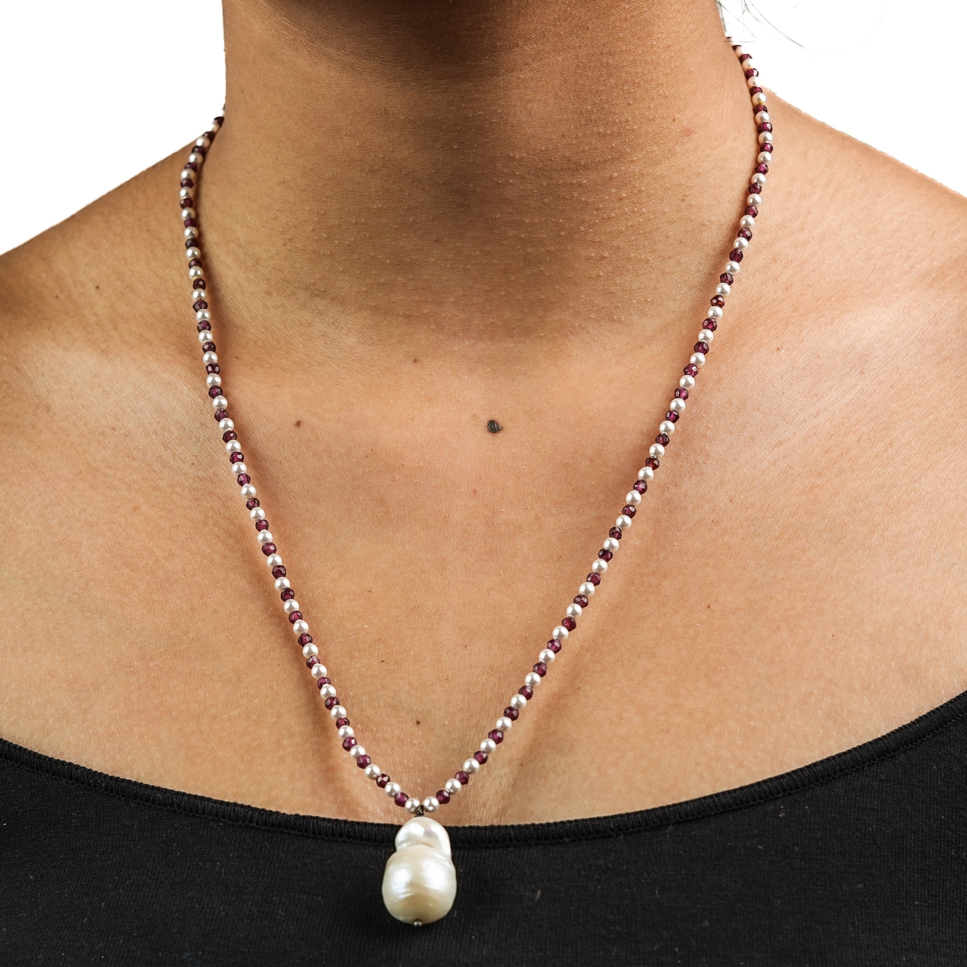 Garnet & Pearl Necklace