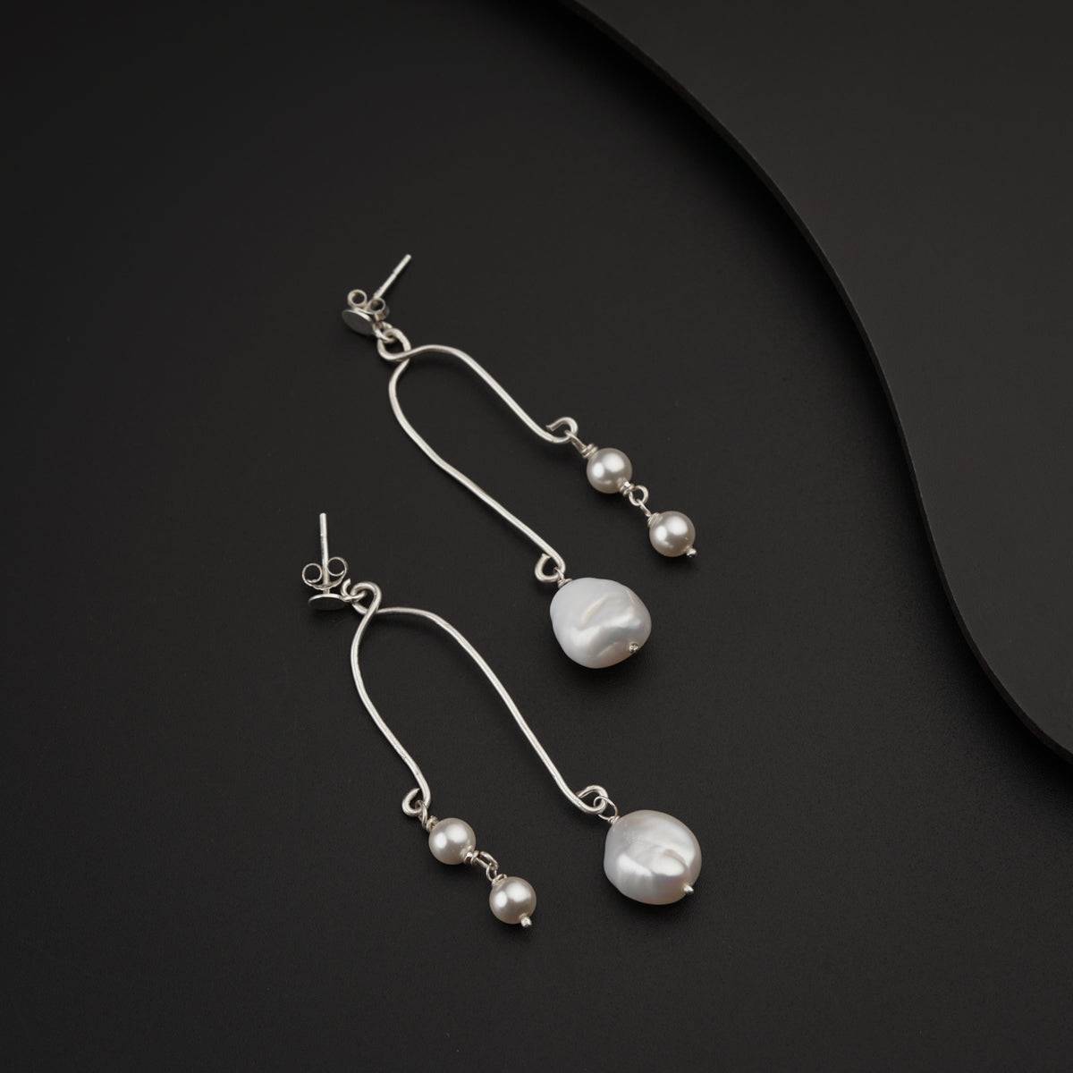Pearls Silver Earring