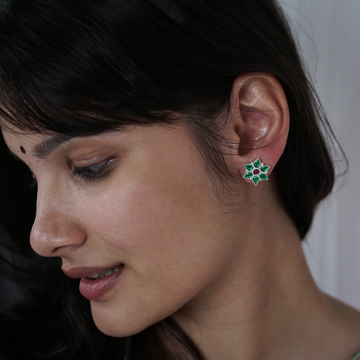 Silver Green Nakshatra Flower Earring