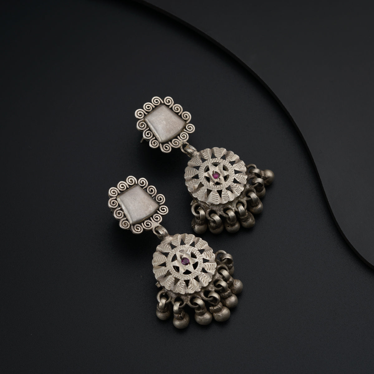 Share 108+ anuradha art jewellery earrings best