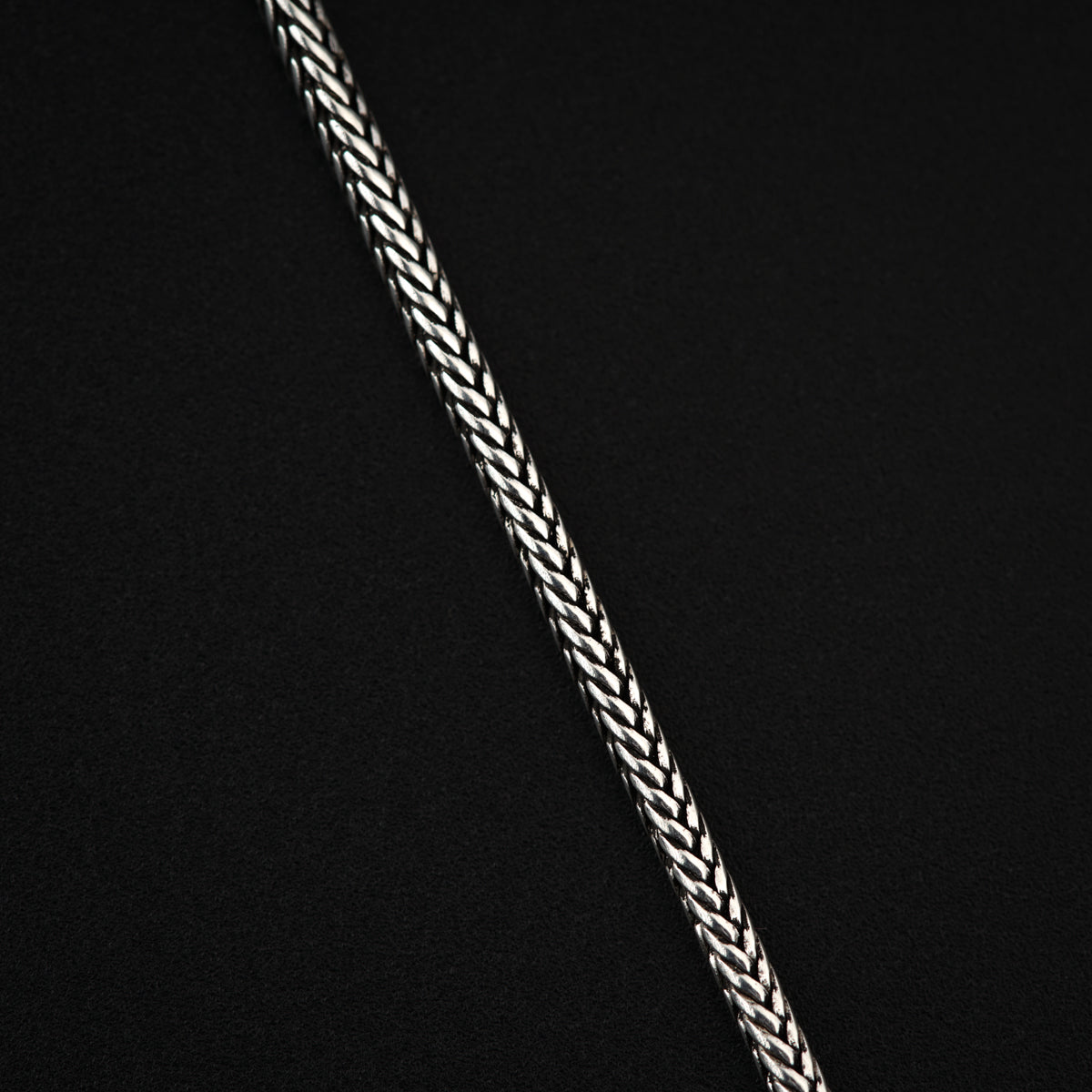 Silver Chain for Men / Women ( 22 inches )