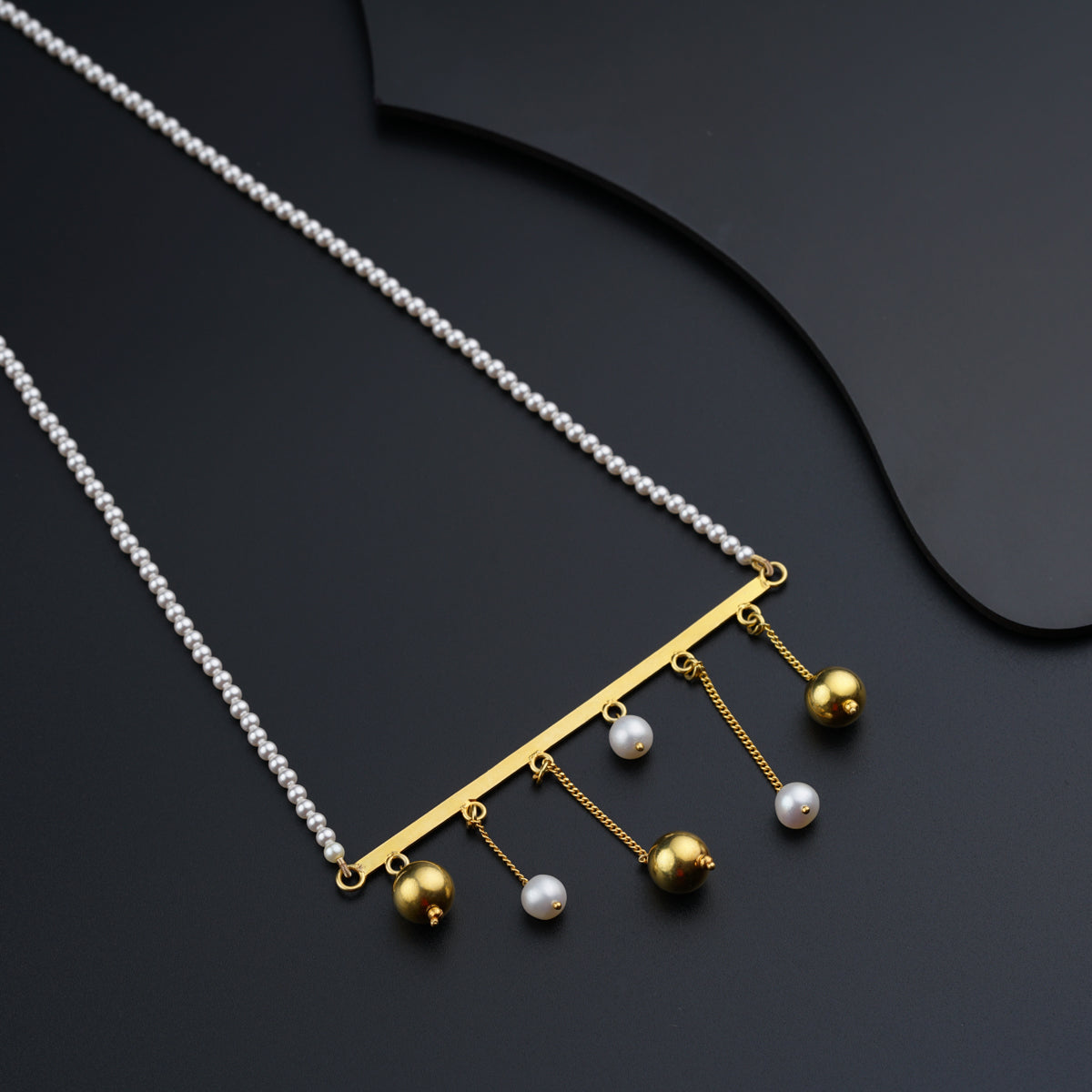AJ-V11586 Gold Pearl Necklace – sakhifashions
