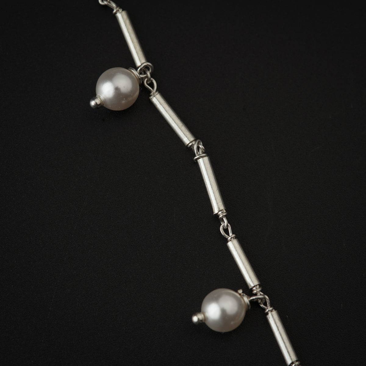 Everyday wear Silver Pipe with Pearls Set
