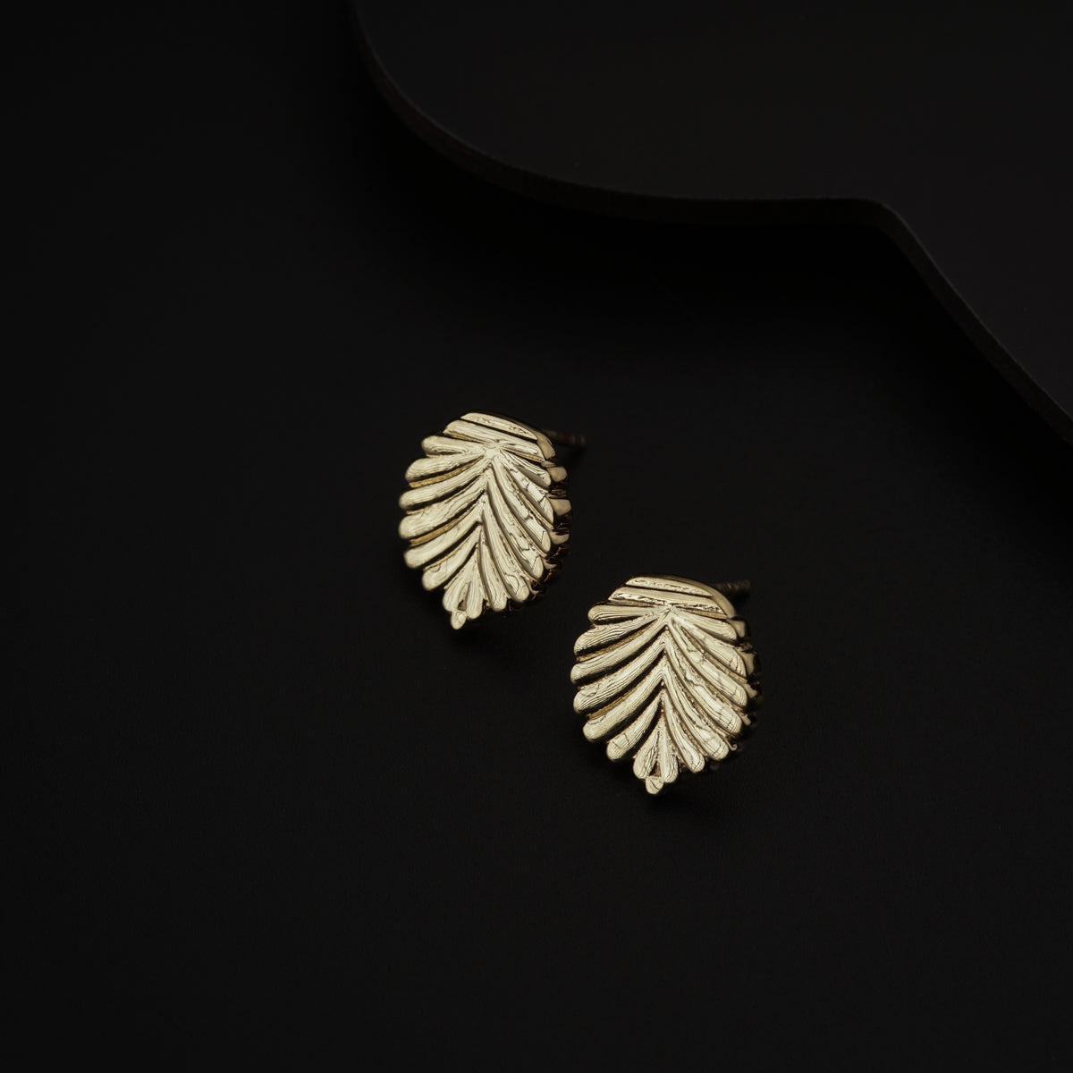 Silver Saaj Motif Earring: बदाम (Badam) Gold Plated