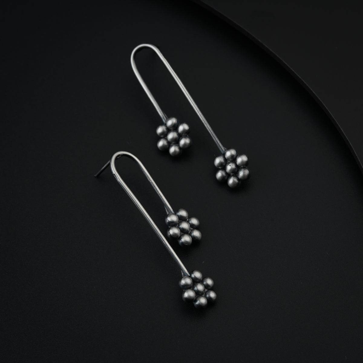 Kudi Drop Silver Earring