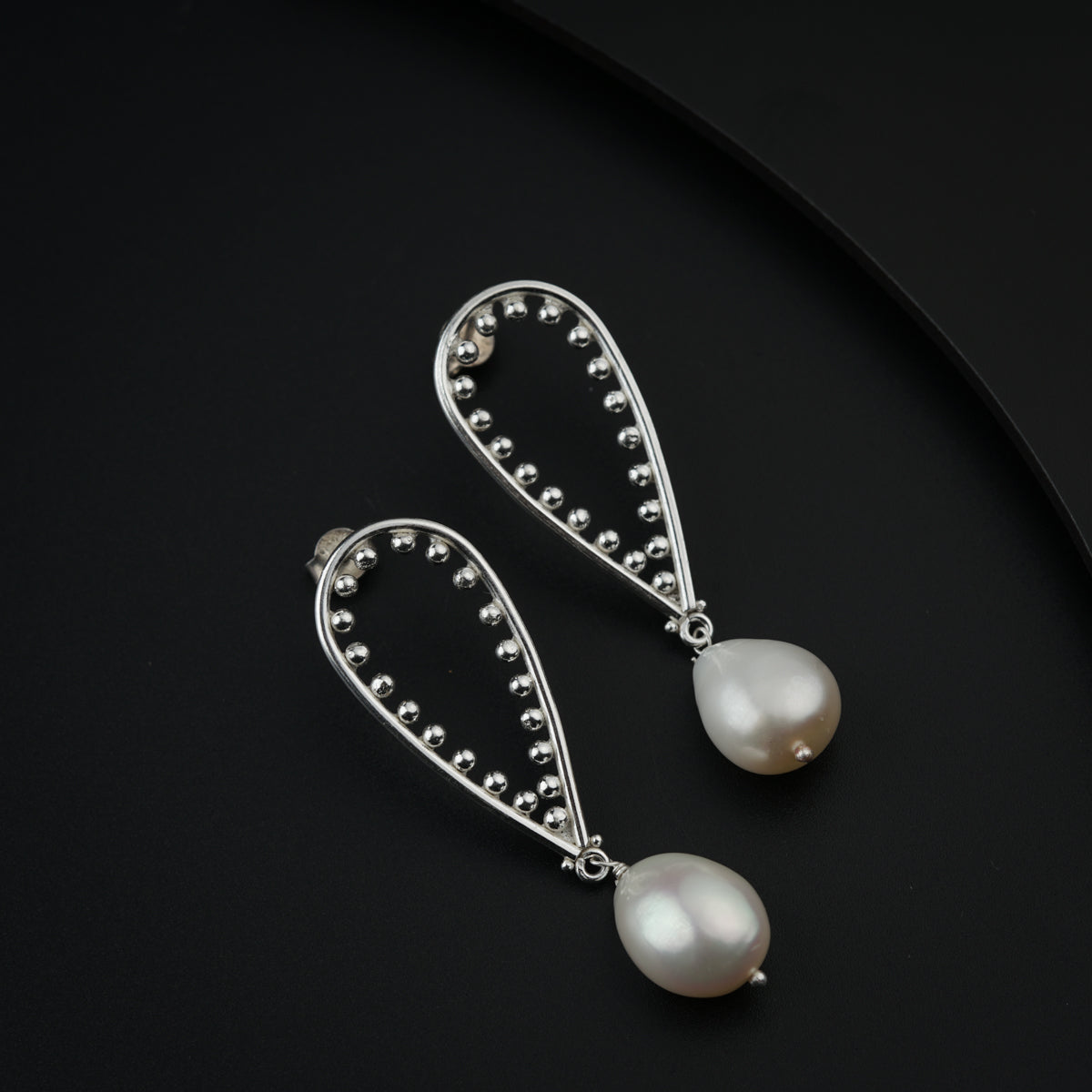 Single Pearl Silver Earring