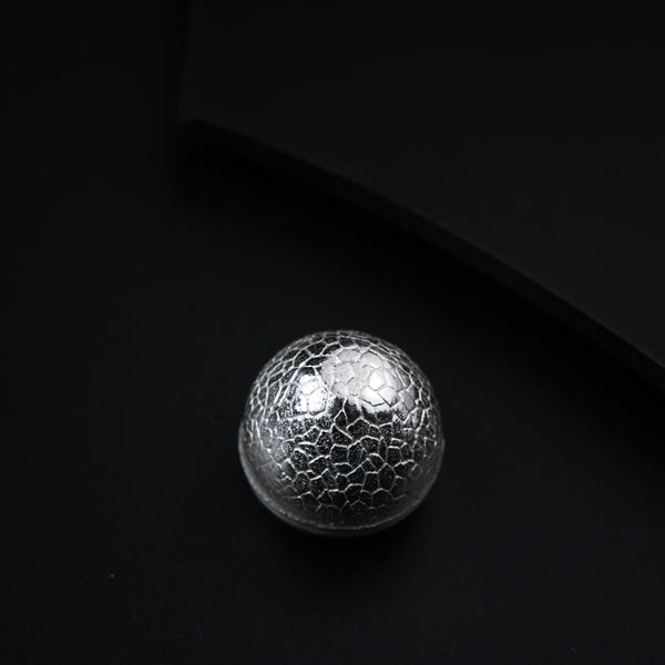 Silver leaf and coin with packaging for home fragrance accessories