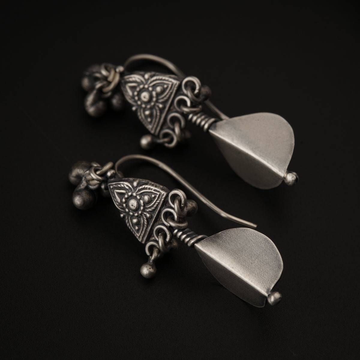 Ognia Jaisalmer Silver Earrings