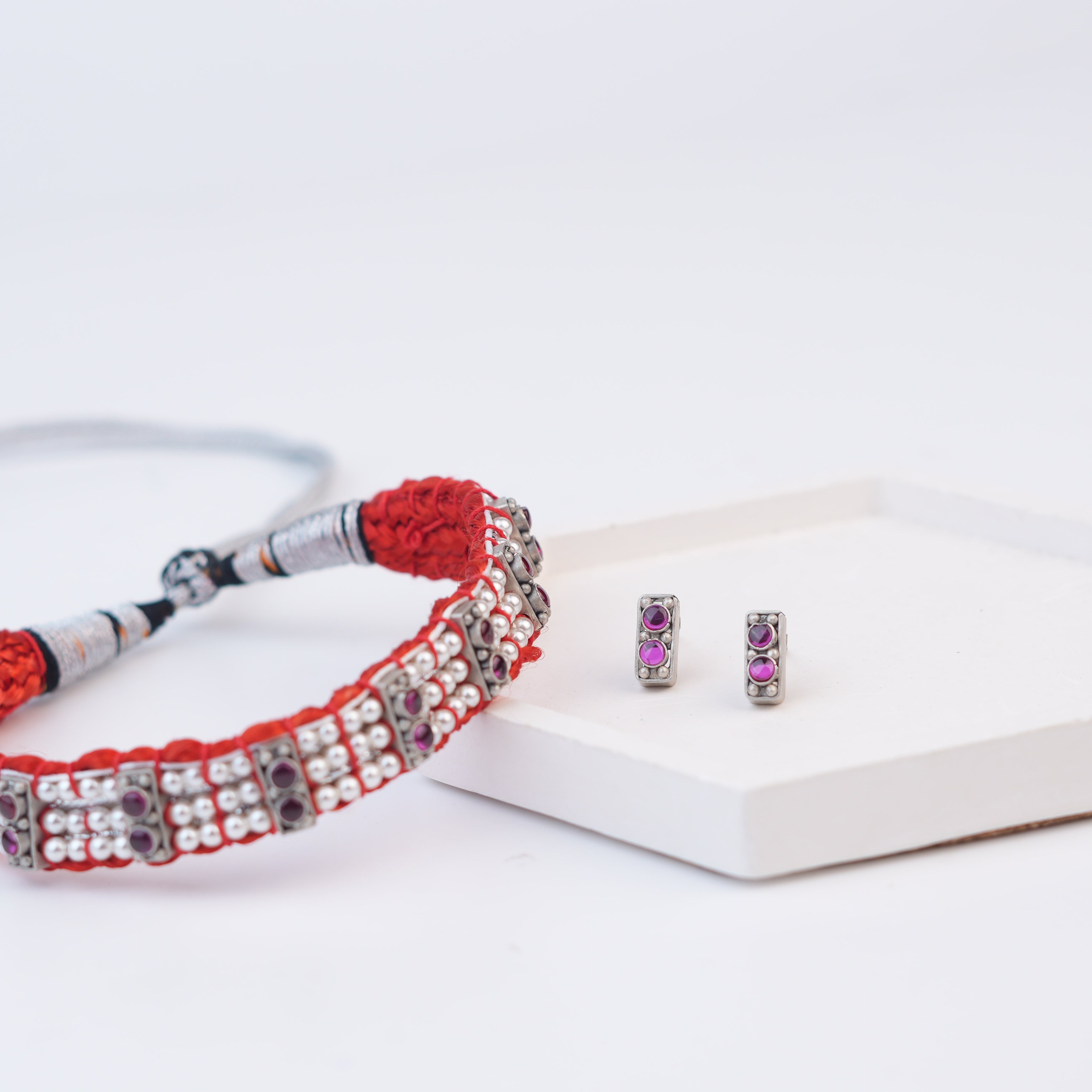 Silver Chinchpeti with Kempu Stones & Pearls – Big (Made to Order)