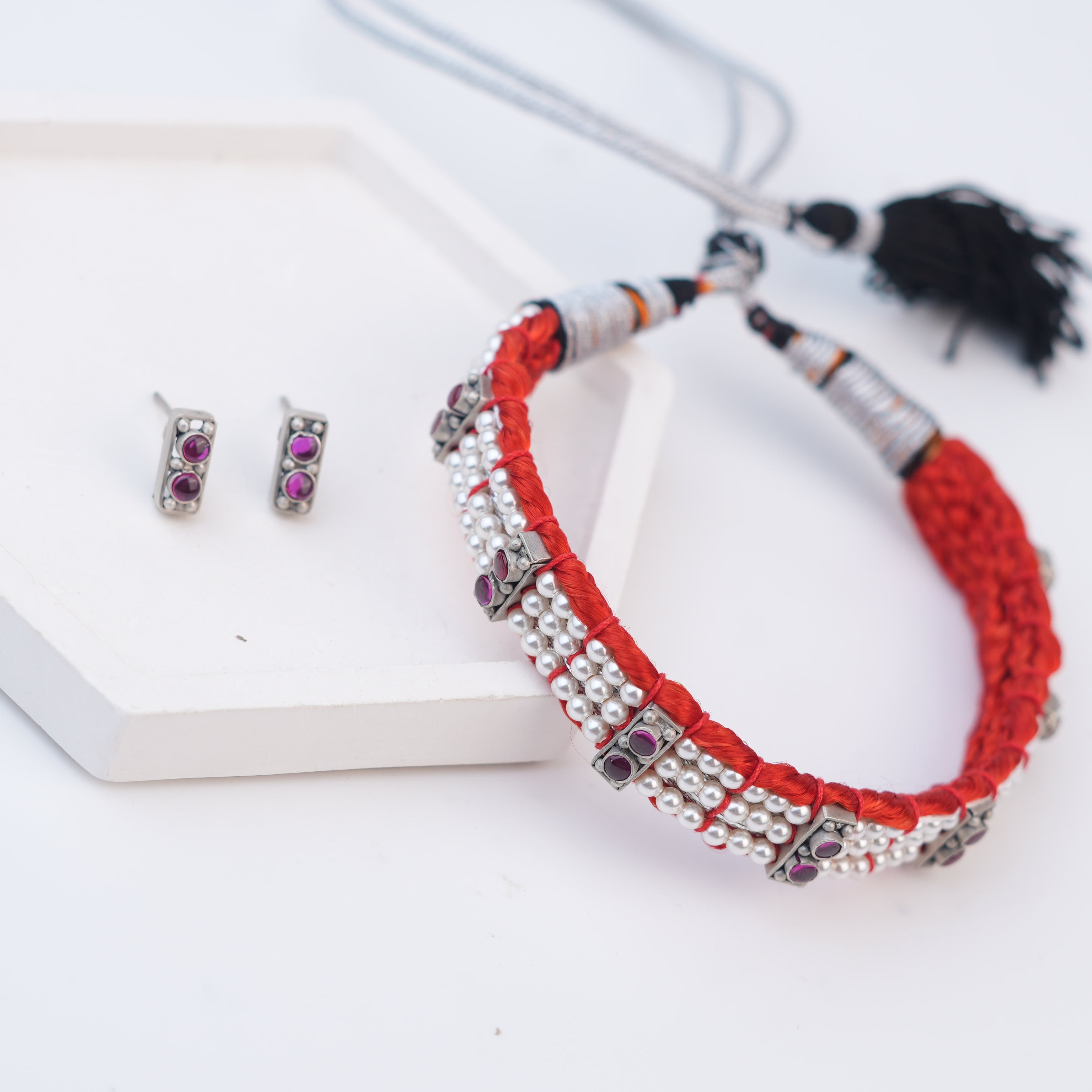 Silver Chinchpeti with Kempu Stones & Pearls – Small (Made to Order)