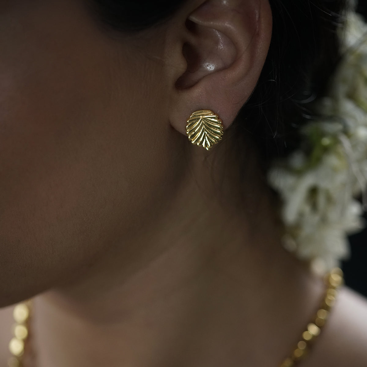 Silver Saaj Motif Earring: बदाम (Badam) Gold Plated