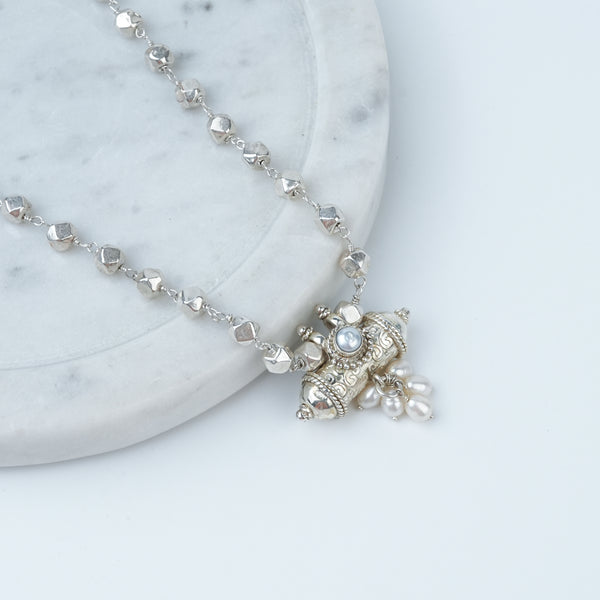 Ashtapailu Necklace with Tait Pendant