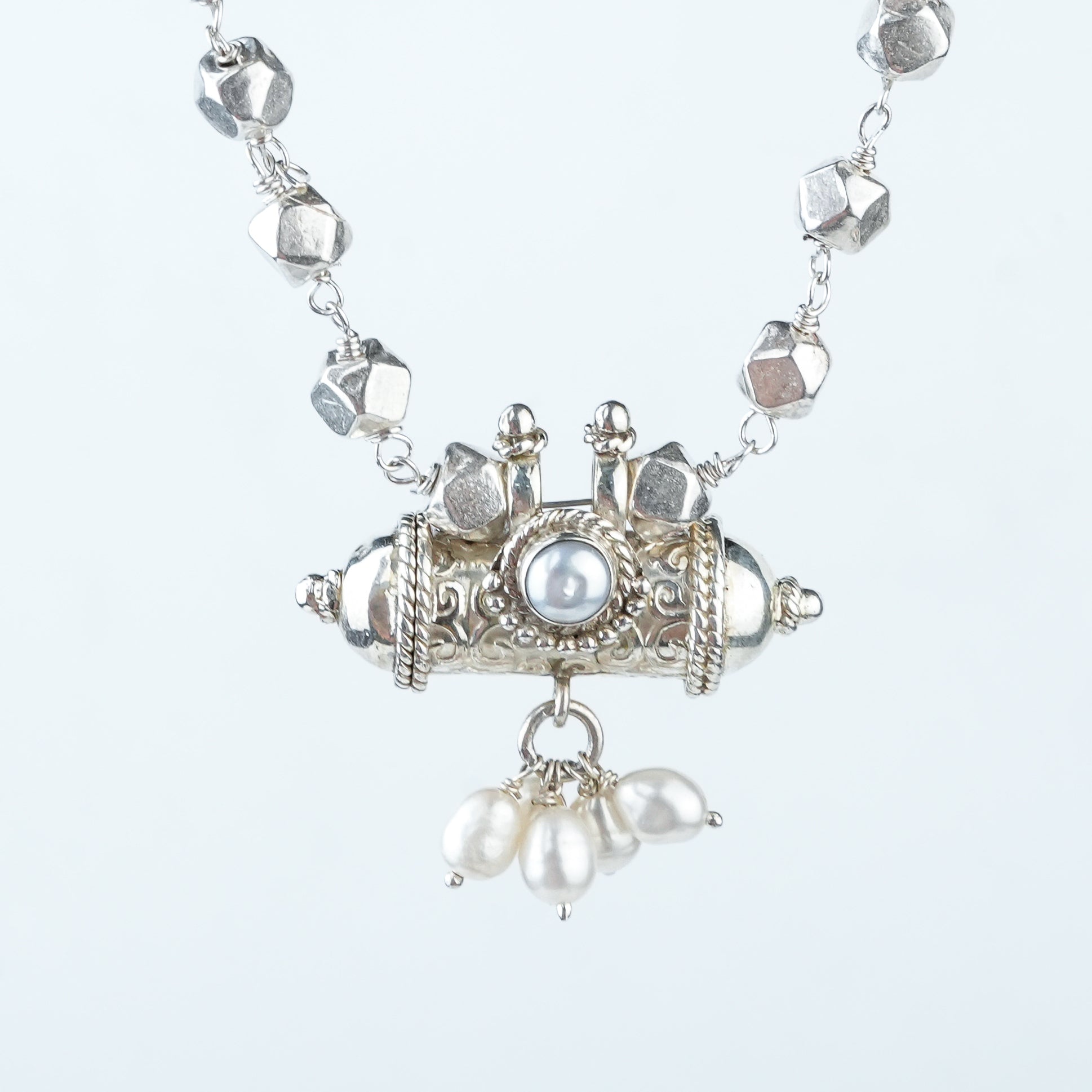 Ashtapailu Necklace with Tait Pendant