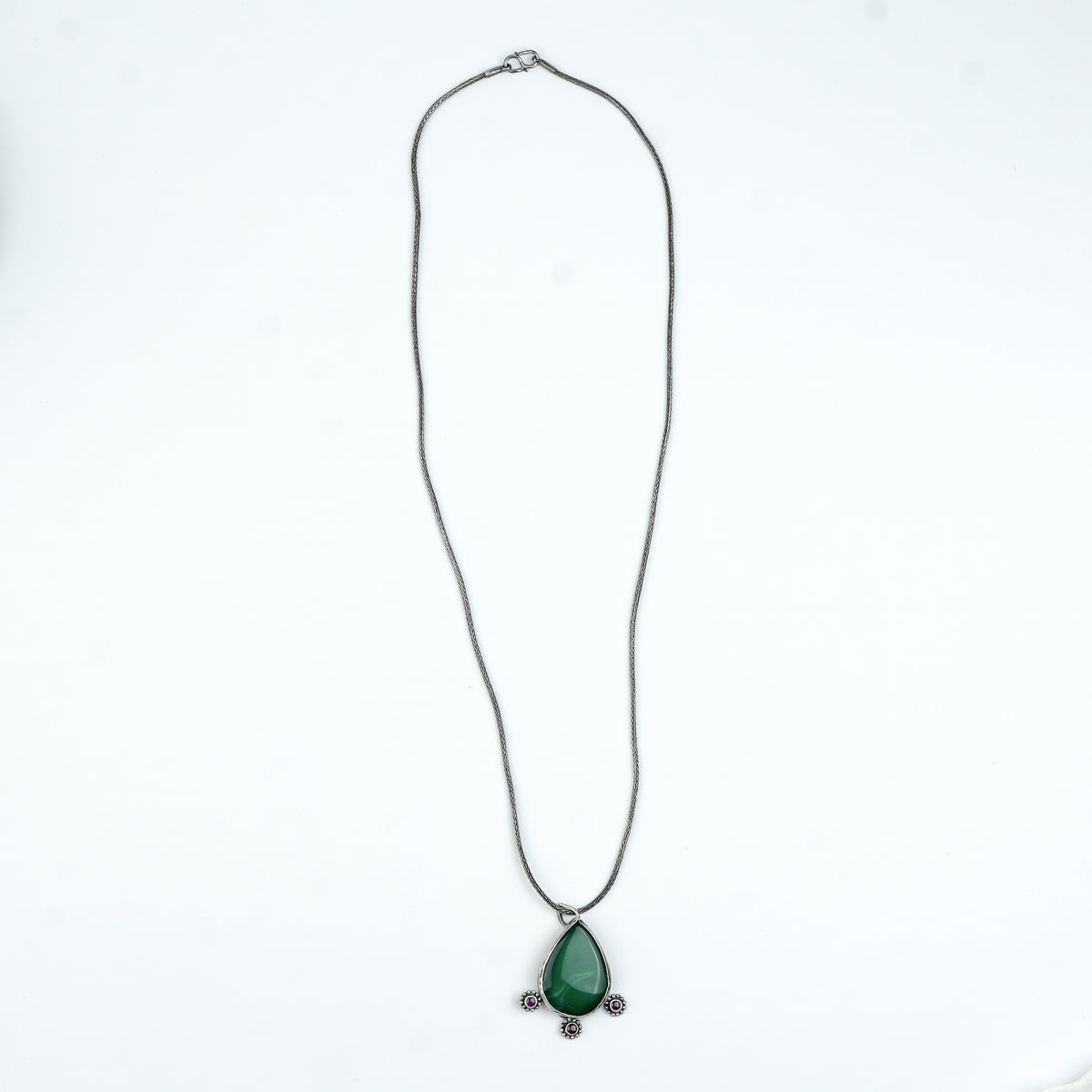 Silver Oxidised Green Onyx Drop Pendant With Pink Stones Chain Necklace
