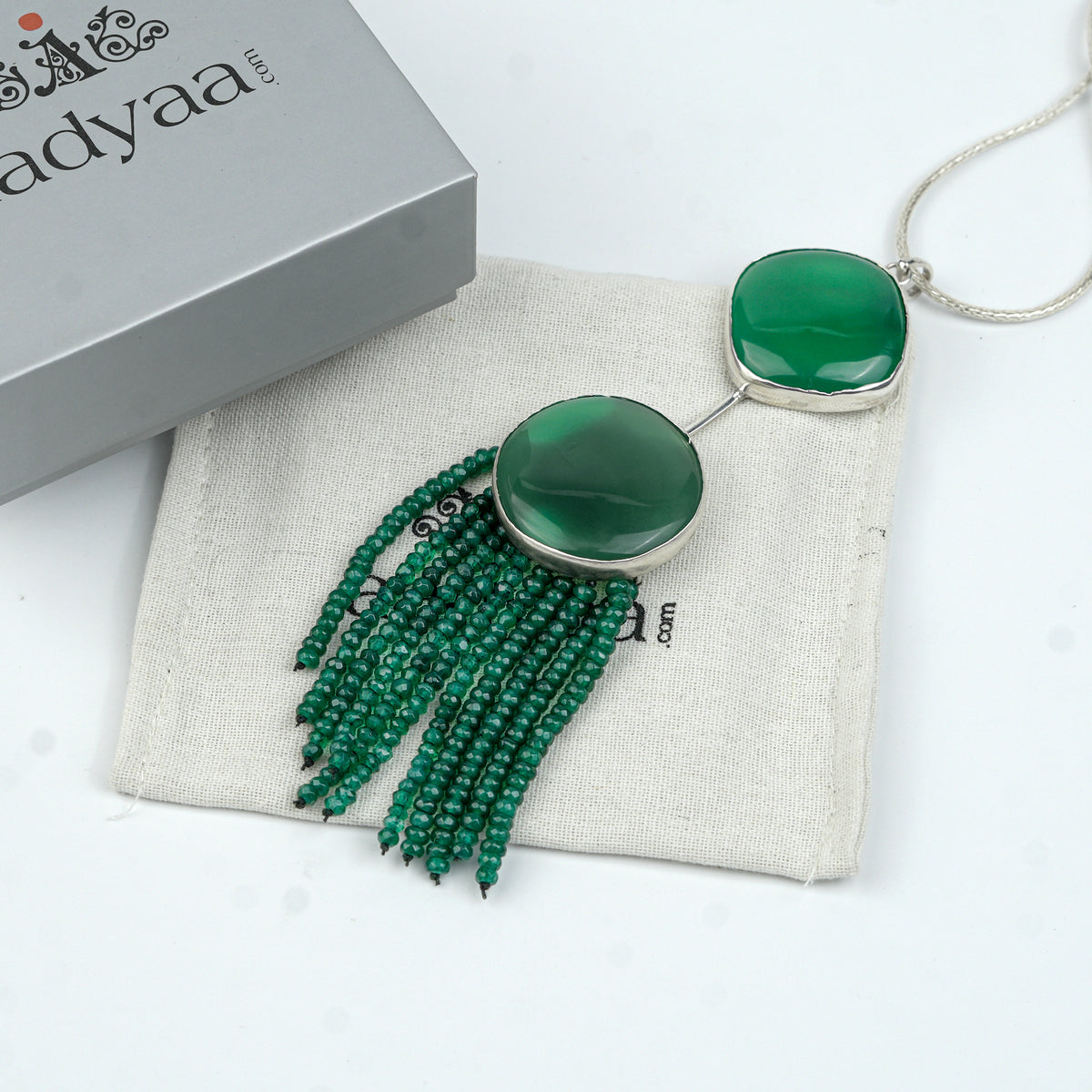 Green Onyx Flow Pendant Chain Necklace